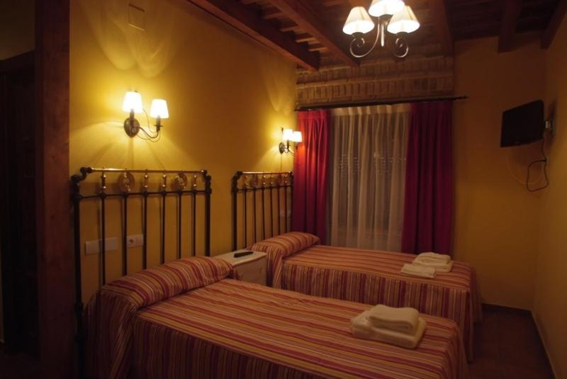 Hotel La Casona De Dona Petra Villarmentero de Campos Camera foto