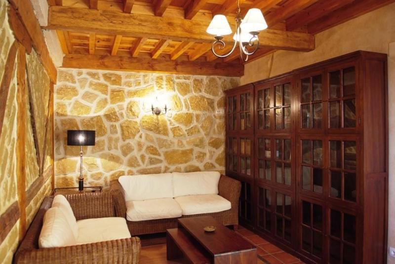 Hotel La Casona De Dona Petra Villarmentero de Campos Esterno foto