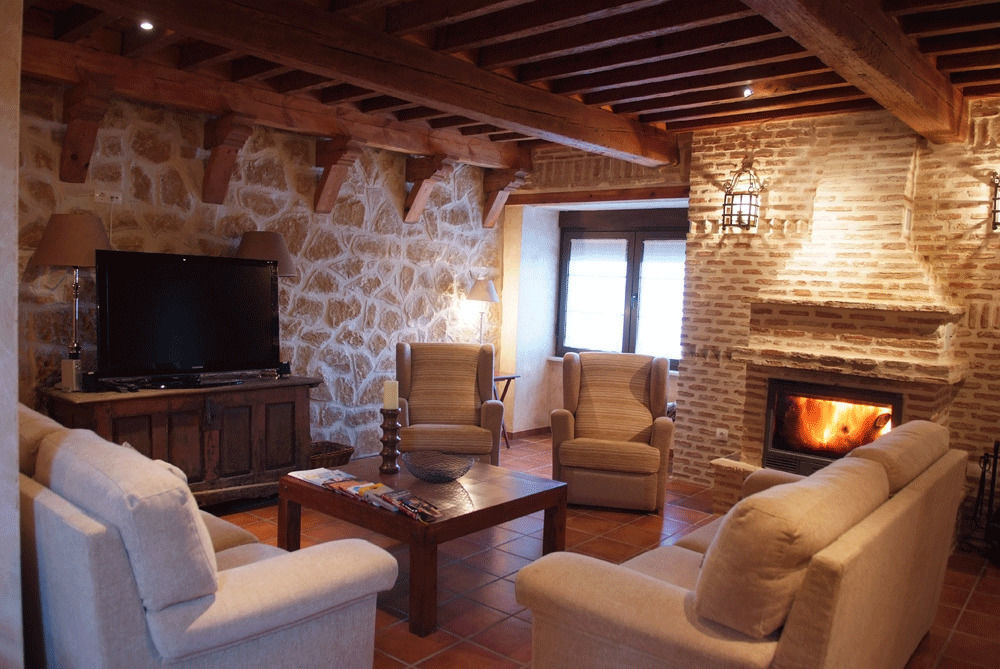 Hotel La Casona De Dona Petra Villarmentero de Campos Esterno foto
